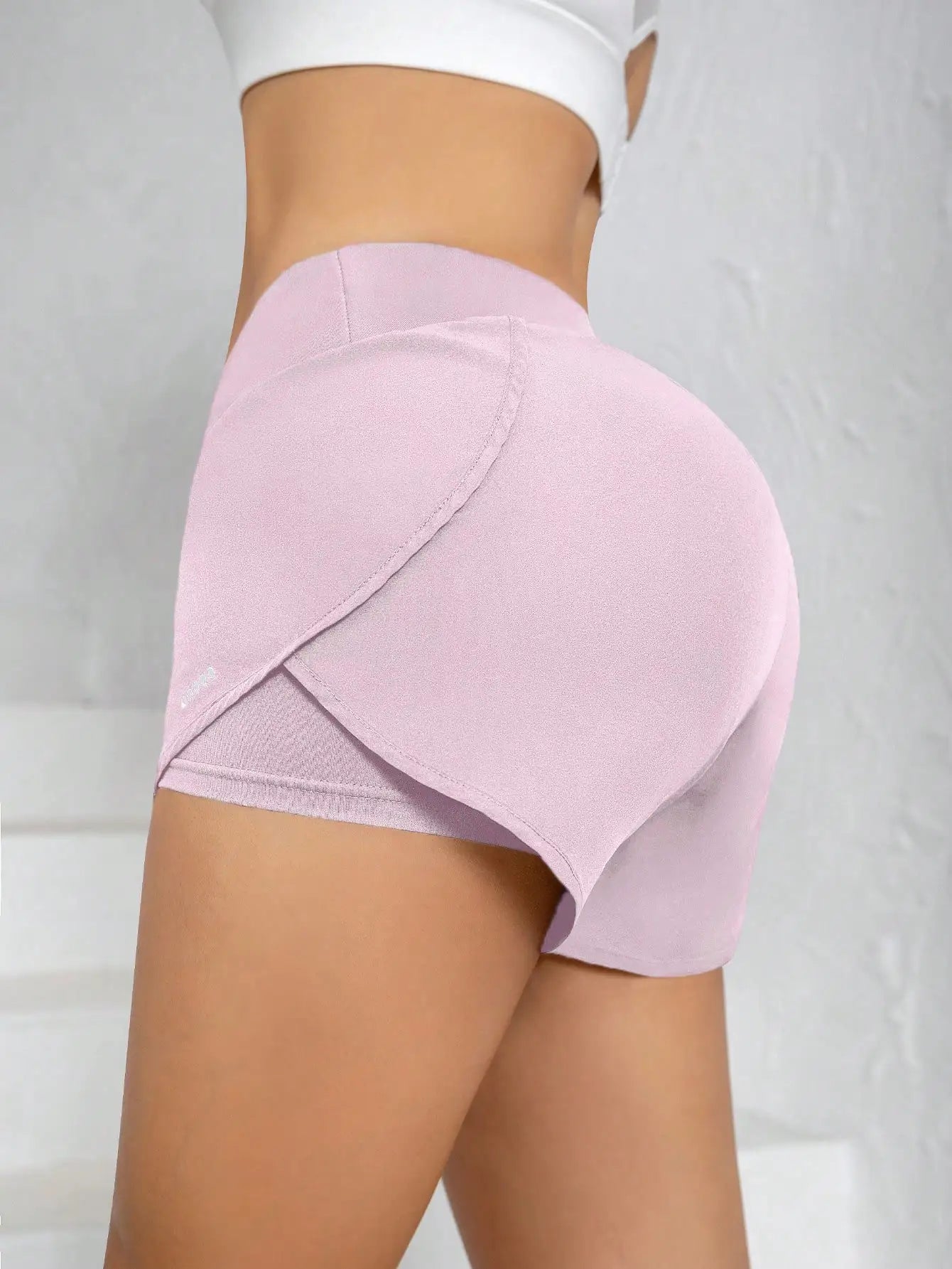 2-In-1 Women's Sports Yoga Shorts, High Waist Comfortable Fit, Loose Running Fitness Shorts, Breathable Quick-Dry Fabric, Sports Style