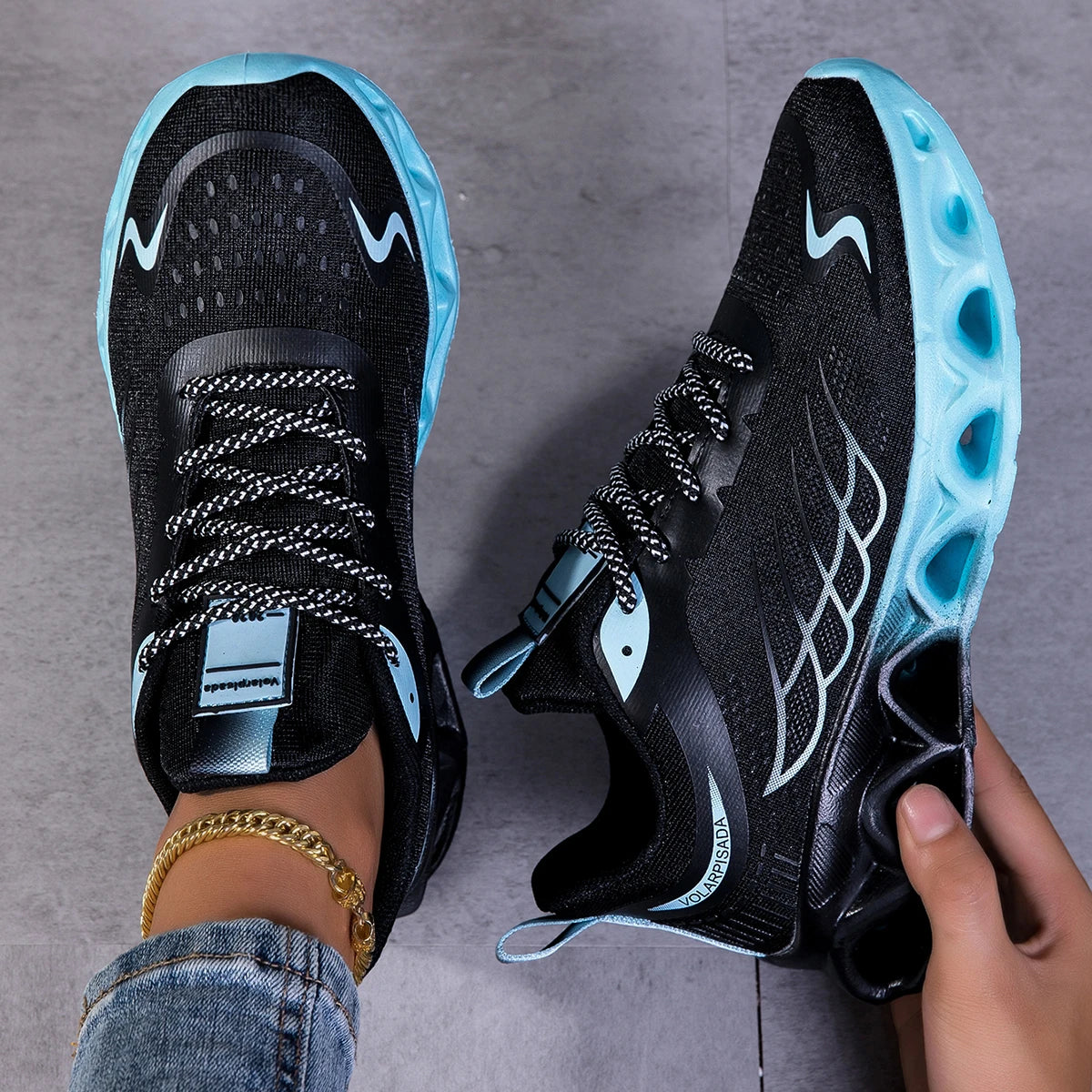 Women Gradient Mesh Running Sneakers, Breathable Hollow Shock Absorbing Blade Sole Athletic Shoes, Lightweight Fashion Non Slip Walking Sports Trainers