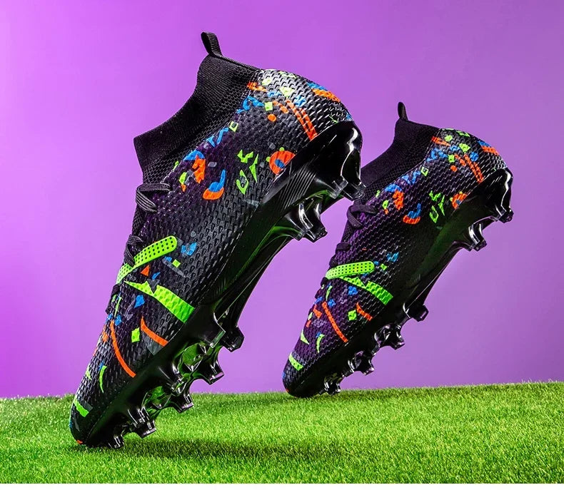 New Men Football Boots Match Sneakers Soccer Shoes Non-Slip Professional Training Shoes Grass Outdoor Sport Ultralight Unisex