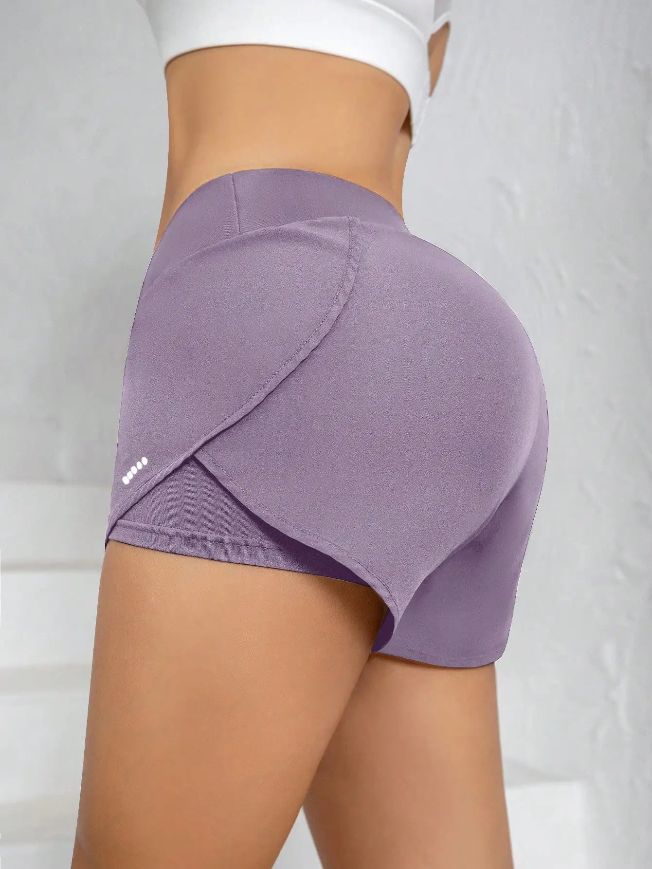 2-In-1 Women's Sports Yoga Shorts, High Waist Comfortable Fit, Loose Running Fitness Shorts, Breathable Quick-Dry Fabric, Sports Style