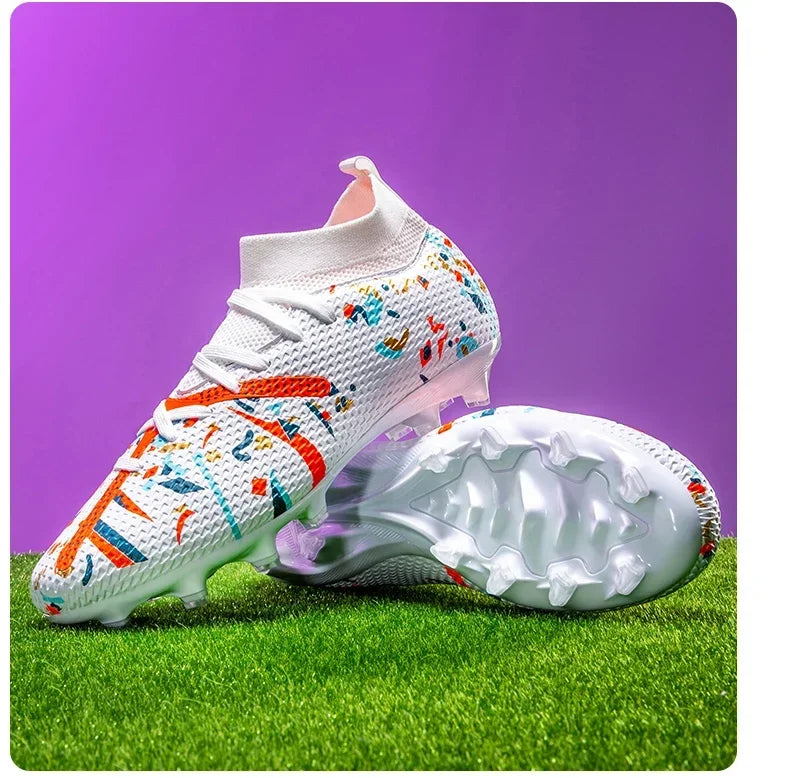 New Men Football Boots Match Sneakers Soccer Shoes Non-Slip Professional Training Shoes Grass Outdoor Sport Ultralight Unisex