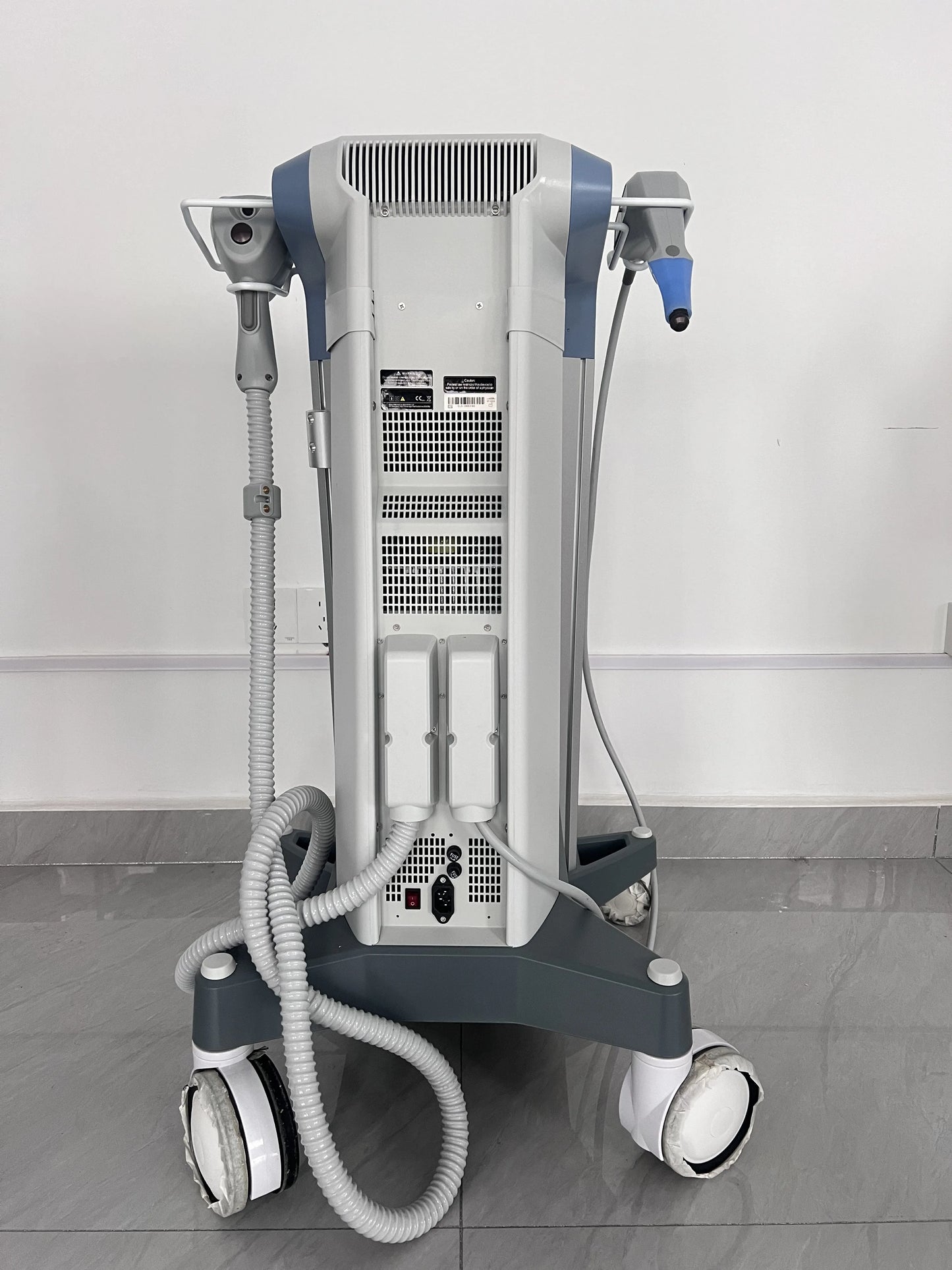 2026 The Latest Model Newly Upgraded RF Skin Firming Machine Degreasing Shrinking Pores Wrinkle Removal No Damage