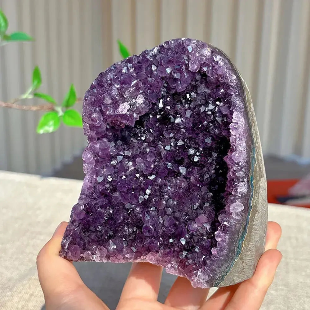 200-300g Brazilian Amethyst Crystal Cluster Natural Deep Purple Decorative Stone Rough Texture Gift for Home and Office Decor