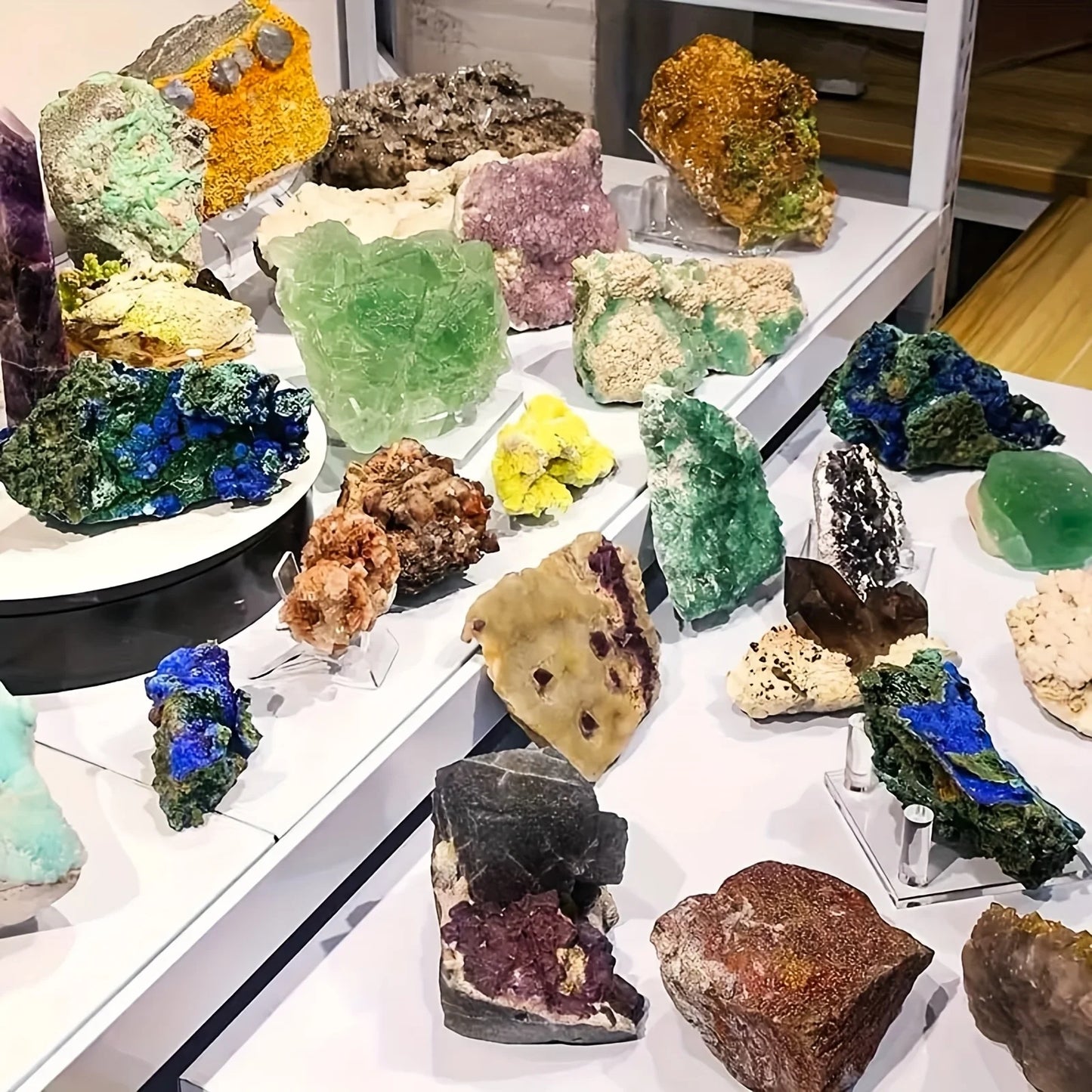 Open Your Own Unique Crystals! 4lb-6lb Crystal Gift Box-Mixed Raw Stone, Tower, Sphere, Carving, Bracelet Ring, Home Decoration