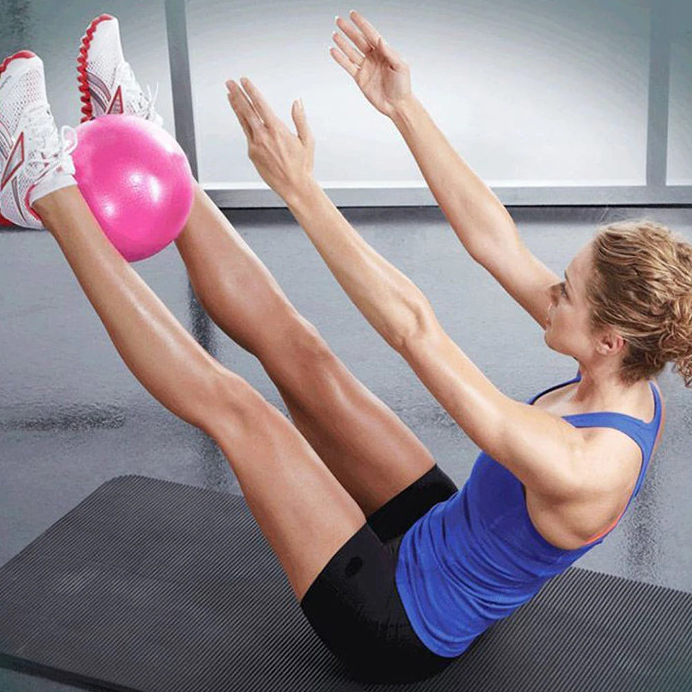 9 Inch Yoga Ball Mini Exercise Exercise Pilates Ball Sport Training Gym Anti Burst and Slip Resistant Balls Physical Therapy