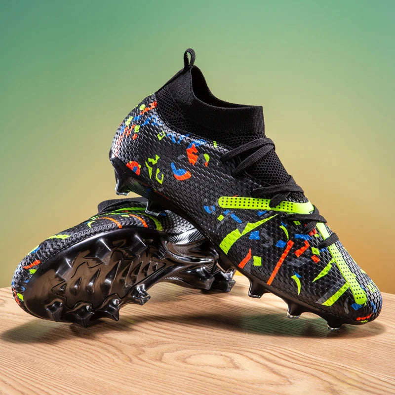 New Men Football Boots Match Sneakers Soccer Shoes Non-Slip Professional Training Shoes Grass Outdoor Sport Ultralight Unisex