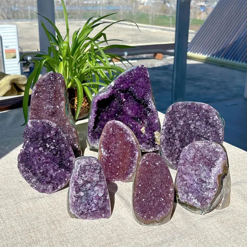 200-300g Brazilian Amethyst Crystal Cluster Natural Deep Purple Decorative Stone Rough Texture Gift for Home and Office Decor