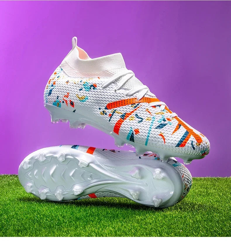 New Men Football Boots Match Sneakers Soccer Shoes Non-Slip Professional Training Shoes Grass Outdoor Sport Ultralight Unisex